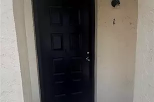 2735 SW 35th Pl, Gainesville, FL 32607 - Photo 2