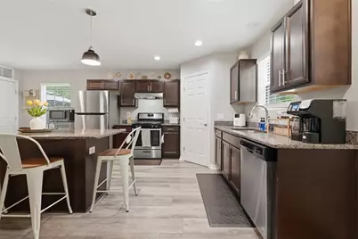 740 NW 8th Street, Gainesville, FL 32601 - Photo 8