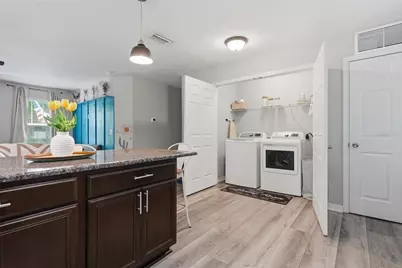 740 NW 8th Street, Gainesville, FL 32601 - Photo 12