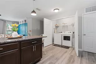 740 NW 8th St, Gainesville, FL 32601 - Photo 12