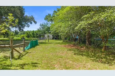 17250 NW 26th Court, Trenton, FL 32693 - Photo 26