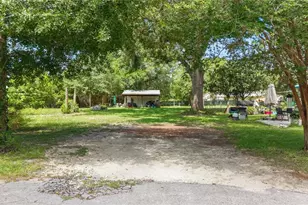 17250 NW 26th Ct, Trenton, FL 32693 - Photo 30