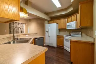 5047 NW 1st Pl, Gainesville, FL 32607 - Photo 4