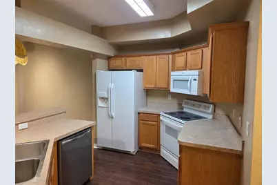 5047 NW 1st Place #92, Gainesville, FL 32607 - Photo 8