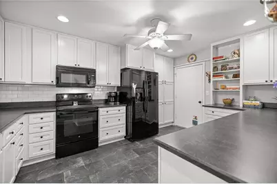 1598 NW 19th Circle, Gainesville, FL 32605 - Photo 8