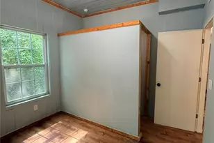 1229 NE 3rd Ave, Gainesville, FL 32641 - Photo 20