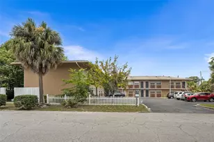 501 NW 15 Ave, Gainesville, FL 32601 - Photo 2