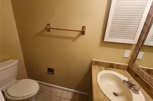 702 SW 70th Terrace, Gainesville, FL 32607 - Photo 14