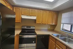 702 SW 70th Terrace, Gainesville, FL 32607 - Photo 4