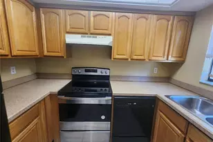 702 SW 70th Terrace, Gainesville, FL 32607 - Photo 6