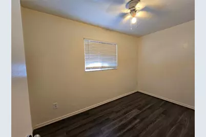 842 SW 55th Terrace, Gainesville, FL 32607 - Photo 16