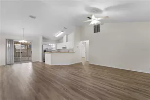2077 SW 42nd Ln, Gainesville, FL 32608 - Photo 4