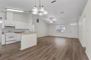 2077 SW 42nd Ln, Gainesville, FL 32608 - Photo 16