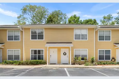 2636 SW 35th Place #13, Gainesville, FL 32608 - Photo 1