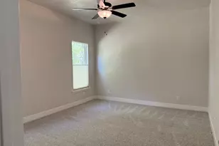 1186 NW 132nd Blvd, Newberry, FL 32669 - Photo 12
