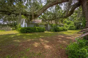 276 SW Tabernacle Gln, Lake City, FL 32025 - Photo 2