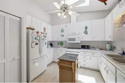 6438 NW 37th Terrace, Gainesville, FL 32653 - Photo 18