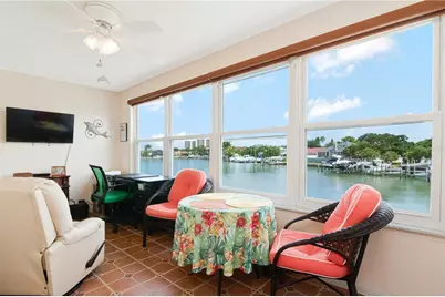 5935 30 Avenue S #206, Gulfport, FL 33707 - Photo 16