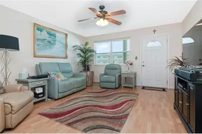 5935 30 Avenue S #206, Gulfport, FL 33707 - Photo 2