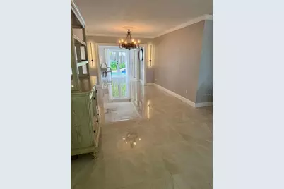 14821 Palmetto Palm Avenue, Miami Lakes, FL 33014 - Photo 16