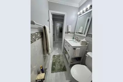 14821 Palmetto Palm Avenue, Miami Lakes, FL 33014 - Photo 12