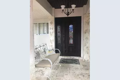 14821 Palmetto Palm Avenue, Miami Lakes, FL 33014 - Photo 2