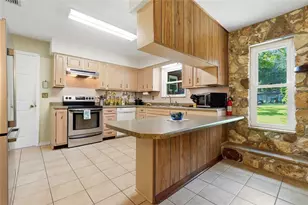 5280 NE 53rd Terrace, High Springs, FL 32643 - Photo 10