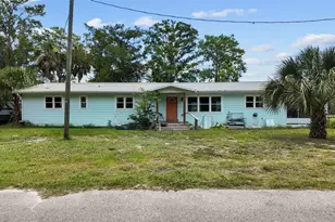 306 SE 256th St, Suwannee, FL 32692 - Photo 1