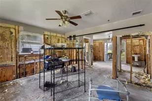 306 SE 256th St, Suwannee, FL 32692 - Photo 10