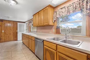 604 W Market Rd, Starke, FL 32091 - Photo 8