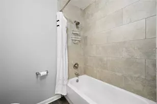 2132 SW 39 Dr, Gainesville, FL 32607 - Photo 26