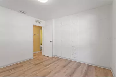 1302 NE 14th Terrace, Gainesville, FL 32601 - Photo 14