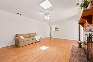 1911 NW 22nd Dr, Gainesville, FL 32605 - Photo 32