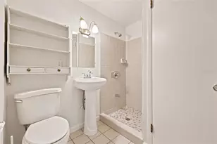 1911 NW 22nd Dr, Gainesville, FL 32605 - Photo 24