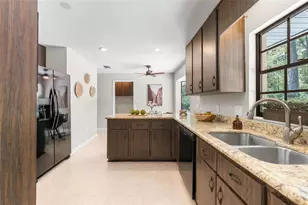 3106 NW 38th St, Gainesville, FL 32606 - Photo 14