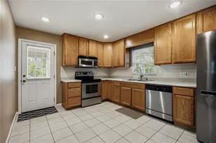 4710 NW 23rd Ave, Gainesville, FL 32606 - Photo 2