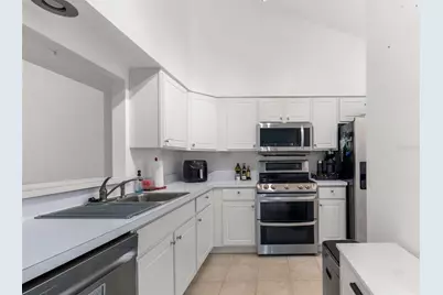 9124 SW 51st Road #302, Gainesville, FL 32608 - Photo 6