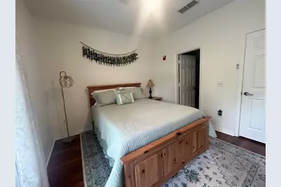 621 SW 10th Street #203, Gainesville, FL 32601 - Photo 8