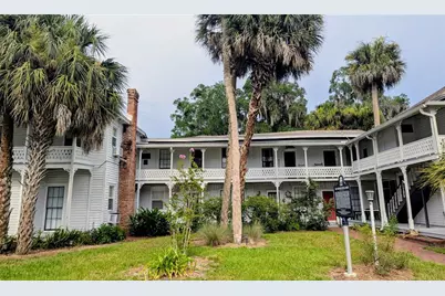 6635 SE 221st Street #3, Hawthorne, FL 32640 - Photo 1
