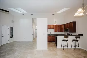 3915 NW 7th Pl, Gainesville, FL 32607 - Photo 6