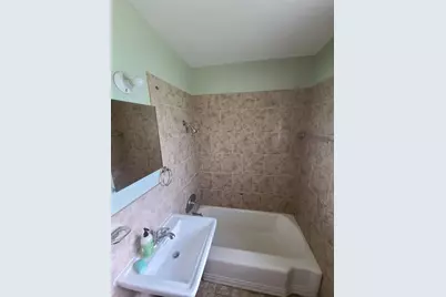 217 NW 36th Street, Gainesville, FL 32607 - Photo 4