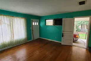 217 NW 36th St, Gainesville, FL 32607 - Photo 10