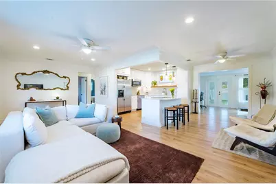1252 Burma Avenue, Clearwater, FL 33764 - Photo 8