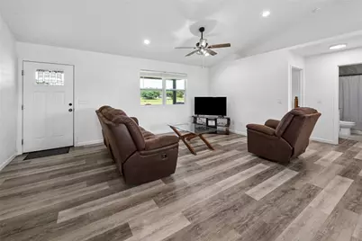 21411 NW 209th Terrace, High Springs, FL 32643 - Photo 8