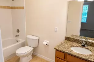 518 NW 39th Rd, Gainesville, FL 32607 - Photo 10
