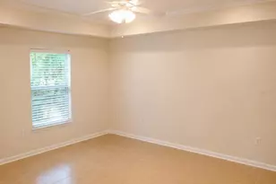 518 NW 39th Rd, Gainesville, FL 32607 - Photo 6