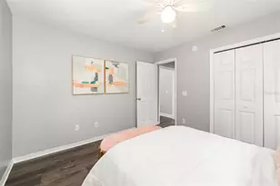 9239 NW 16th Pl, Gainesville, FL 32606 - Photo 16