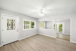 1919 NE 17th Dr, Gainesville, FL 32609 - Photo 12