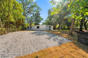 1919 NE 17th Dr, Gainesville, FL 32609 - Photo 30