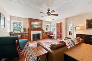 616 NW 8th Pl, Gainesville, FL 32601 - Photo 4